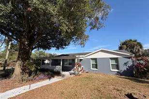 1404 Crescent Pl, Lakeland, FL 33801 - Photo 2