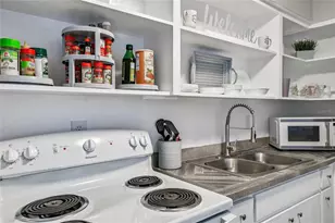 250 Rosery Rd NW, Largo, FL 33770 - Photo 16