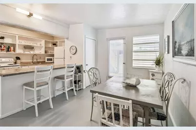 250 Rosery Road NW #300, Largo, FL 33770 - Photo 18