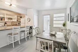 250 Rosery Rd NW, Largo, FL 33770 - Photo 18