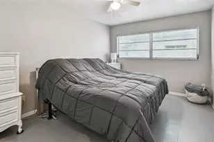 250 Rosery Rd NW, Largo, FL 33770 - Photo 28