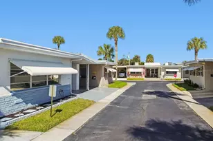 250 Rosery Rd NW, Largo, FL 33770 - Photo 4