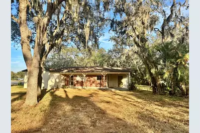 1516 Hawk Griffin Road, Plant City, FL 33563 - Photo 1