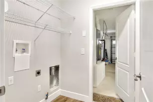 8623 Snowy Owl Way, Tampa, FL 33647 - Photo 16