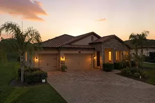 1740 Via Lago Dr, Lakeland, FL 33810 - Photo 1