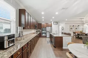 1740 Via Lago Dr, Lakeland, FL 33810 - Photo 18