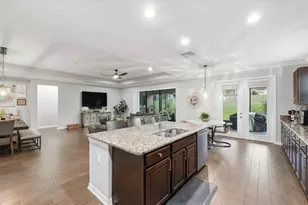 1740 Via Lago Dr, Lakeland, FL 33810 - Photo 20