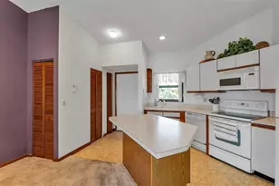 4655 Casablanca Cir, Sebring, FL 33870 - Photo 12