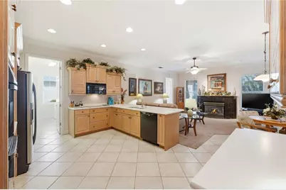 108 Lake Region Boulevard N, Winter Haven, FL 33881 - Photo 12