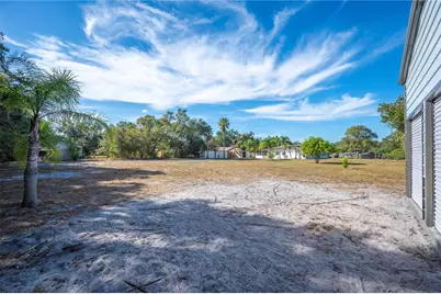 5614 Lazy Creek Drive, Lakeland, FL 33811 - Photo 38