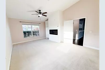 8215 Westmont Terrace Drive, Lakeland, FL 33810 - Photo 8