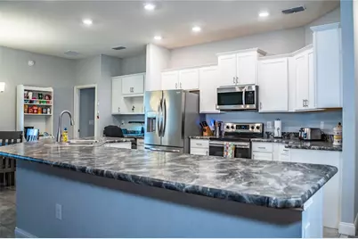 261 Walkers Point Drive, Auburndale, FL 33823 - Photo 12