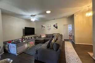 3833 Whistlewood Cir, Lakeland, FL 33811 - Photo 6
