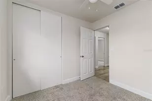 1664 Bayview Dr, Lakeland, FL 33805 - Photo 8