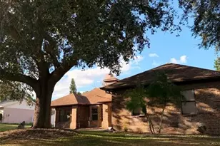 1102 Sugartree Dr S, Lakeland, FL 33813 - Photo 2