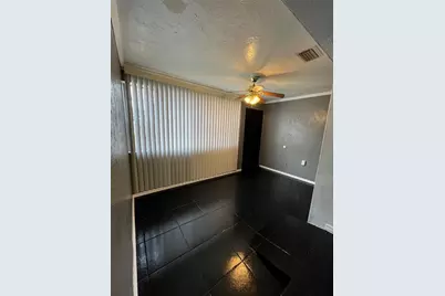 918 W 11th Street, Lakeland, FL 33805 - Photo 2