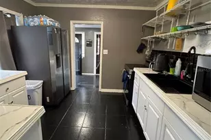 918 W 11th St, Lakeland, FL 33805 - Photo 10