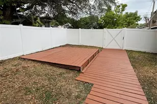 918 W 11th St, Lakeland, FL 33805 - Photo 28