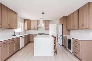 6212 Woodsfield Way, Lakeland, FL 33813 - Photo 10