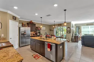 240 St Thomas Dr, Mulberry, FL 33860 - Photo 6