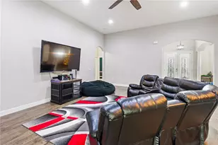 2512 Sherwood St, Winter Haven, FL 33881 - Photo 4