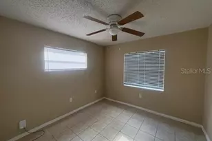 1210 Waters Edge Dr, Lakeland, FL 33801 - Photo 6