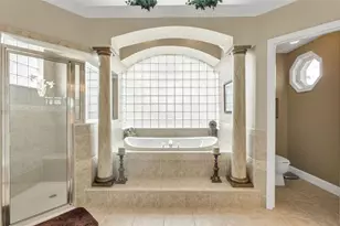 2767 Huntington Hills Dr, Lakeland, FL 33810 - Photo 30