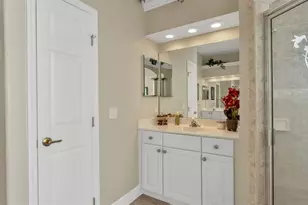 2767 Huntington Hills Dr, Lakeland, FL 33810 - Photo 32