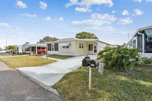 6756 Kensington Dr NE, Winter Haven, FL 33881 - Photo 4