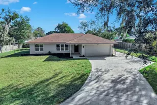 2954 Jennifer Dr, Lakeland, FL 33810 - Photo 6