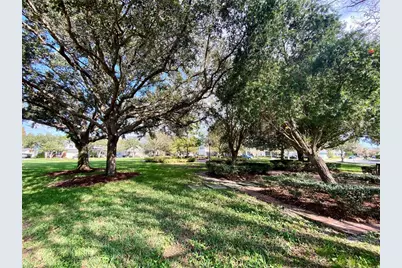 9526 W Park Village Drive, Tampa, FL 33626 - Photo 22