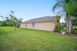 101 Kiana Dr, Brandon, FL 33511 - Photo 34