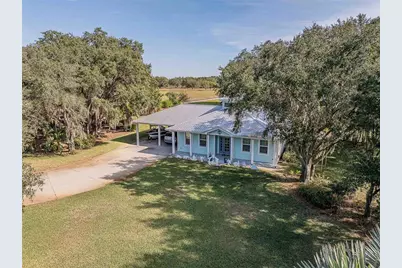 2424 Burns Avenue, Lake Wales, FL 33898 - Photo 2