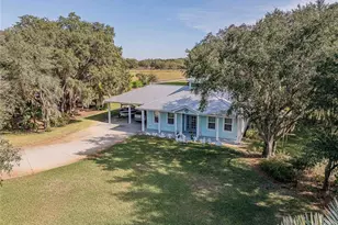 2424 Burns Ave, Lake Wales, FL 33898 - Photo 2