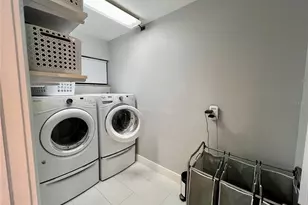 1 Lake Hollingsworth Dr, Lakeland, FL 33803 - Photo 12