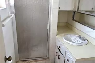 5624 McCoy Ct, Zephyrhills, FL 33542 - Photo 18