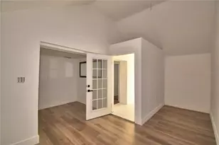 906 Lake Jessie Dr, Winter Haven, FL 33881 - Photo 8