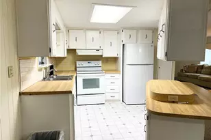 326 Martin Dr, Lakeland, FL 33809 - Photo 6