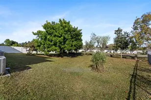 279 Brookshire Dr, Lake Wales, FL 33898 - Photo 44