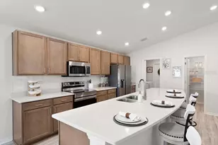 7665 SE 114th St, Belleview, FL 34420 - Photo 16