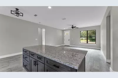 1802 Avenue Q SW, Winter Haven, FL 33880 - Photo 4