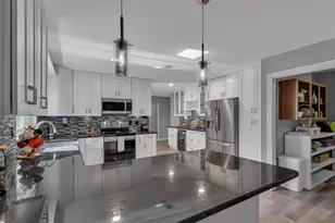 1927 Kimball Ct S, Lakeland, FL 33813 - Photo 12