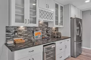 1927 Kimball Ct S, Lakeland, FL 33813 - Photo 8