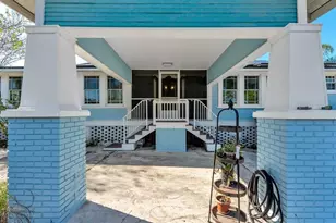 2022 Lake Miriam Dr, Lakeland, FL 33813 - Photo 2