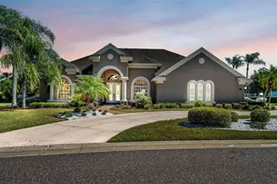 5135 Highlands Lakeview Loop, Lakeland, FL 33812 - Photo 2