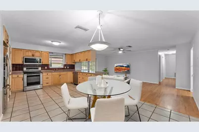 1945 Suzanne Lane, Lakeland, FL 33813 - Photo 6