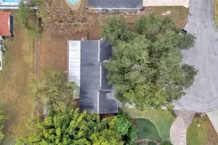 1945 Suzanne Ln, Lakeland, FL 33813 - Photo 28