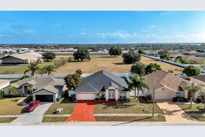 587 Drayton Road, Winter Haven, FL 33884 - Photo 2