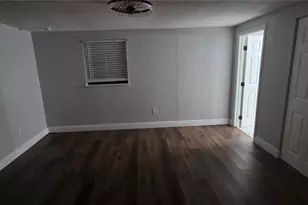 1304 Mayflower Dr, Lakeland, FL 33810 - Photo 12