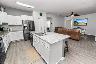 7226 Cedarcrest Blvd, Lakeland, FL 33810 - Photo 32